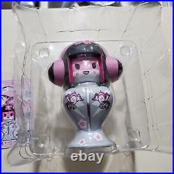 2008 SDCC Tokyo Plastic x Tokidoki 4 Pink Geisha Kid Robot