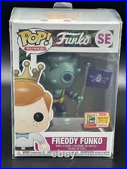 Funko Pop! Funko Freddy Teal & Purple Space Robot Astronaut 2018 SDCC 2000 pcs